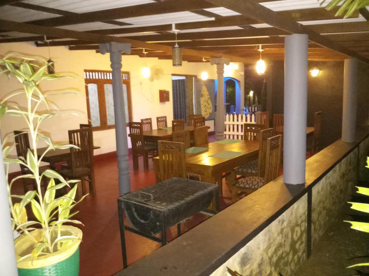 Max Safari Villa Udawalawe Luaran gambar