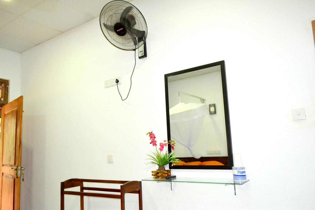 Max Safari Villa Udawalawe Luaran gambar