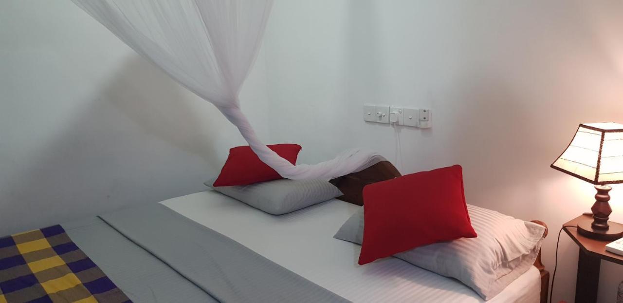 Max Safari Villa Udawalawe Luaran gambar